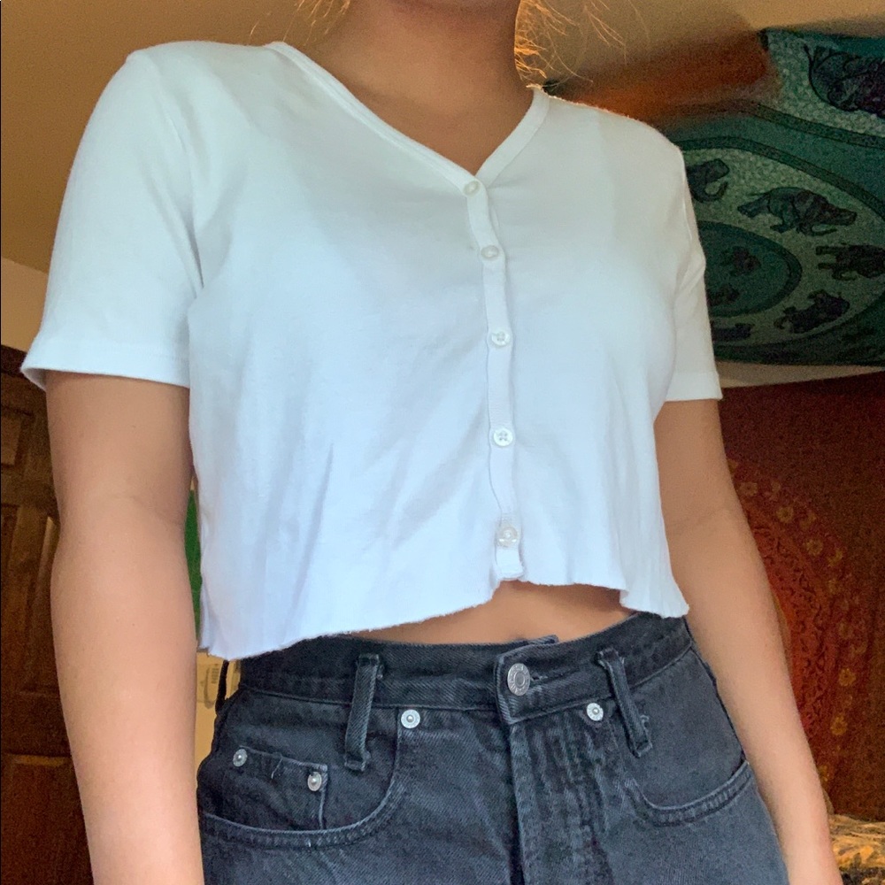 Brandy Melville button down crop top